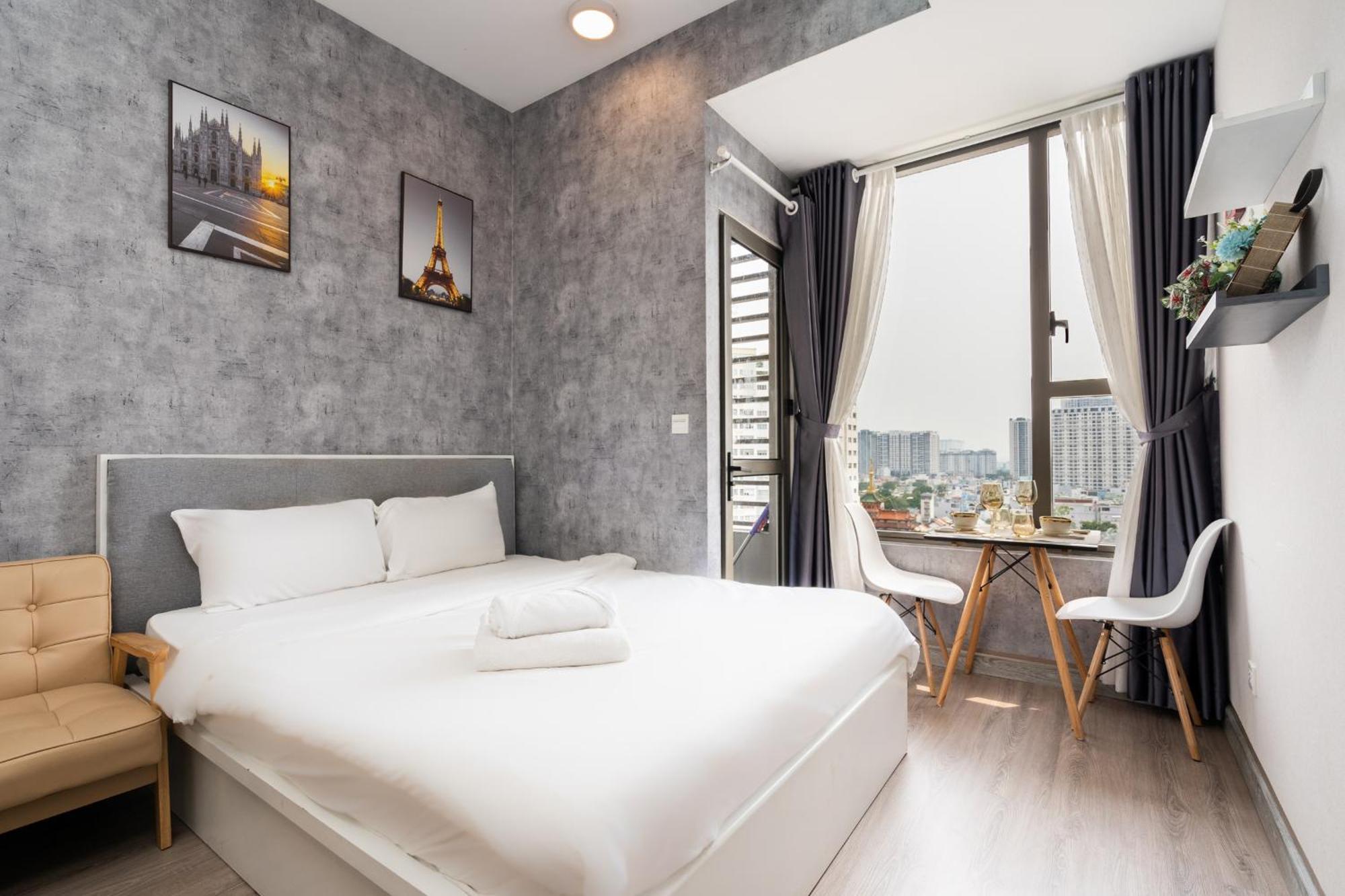 Oui! Oui! Saigon Apartment - Rivergate Residence Хошимин Екстериор снимка